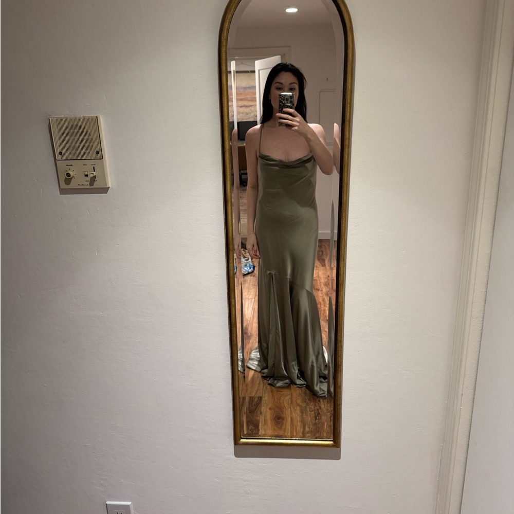 Birdy Grey Olivia Matte Satin Dress - Moss Green
L